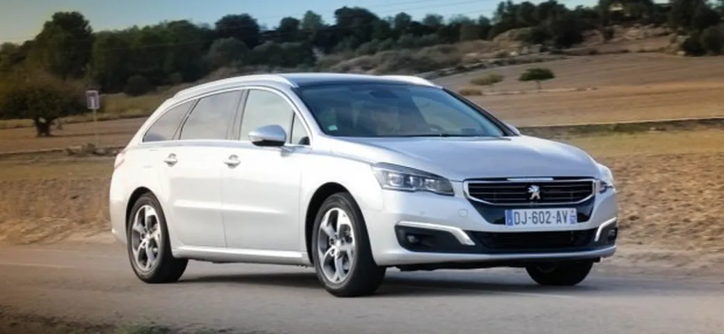 Peugeot 508 2015: primo contatto su strada