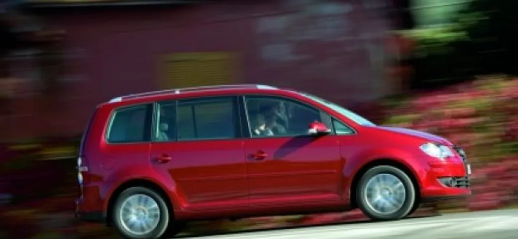 Volkswagen Touran TSI EcoFuel: l'autonomia sale a 670 km