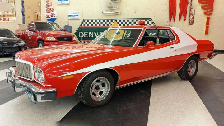 Iconica Ford Gran Torino all'asta: è quella di Starsky & Hutch