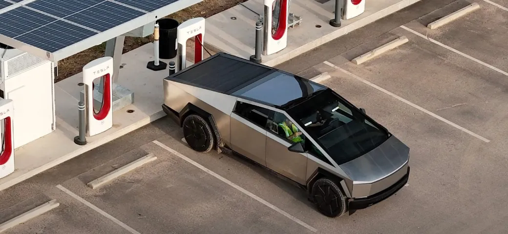 Tesla Cybertruck: un video mostra la probabile versione definitiva
