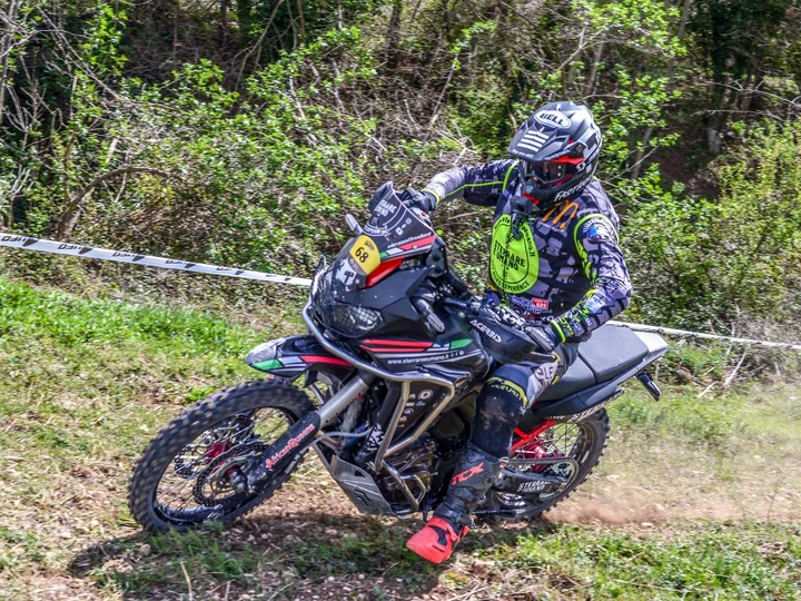 ingrandisci immagine