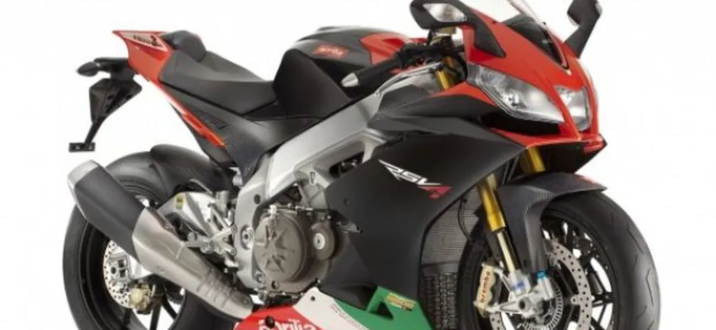 Live @ Test Aprilia RSV4 Factory APRC Special Edition e Dorsoduro 1200 a Jerez de La Frontera