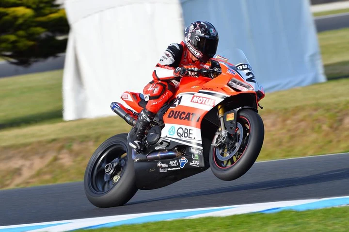 Troy Bayliss, ancora una vittoria nella 