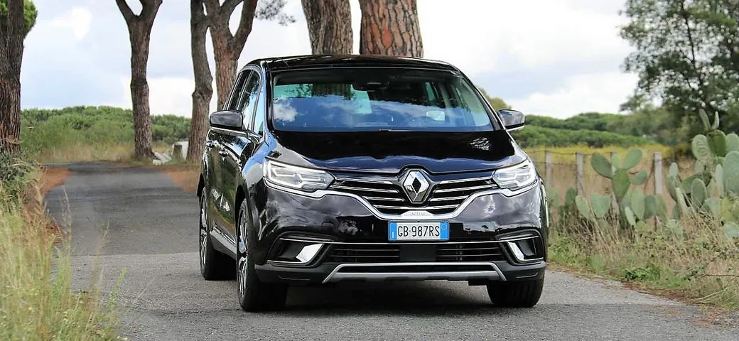 Renault Espace 2.0 Blue dCi Initiale Paris: la prova su strada