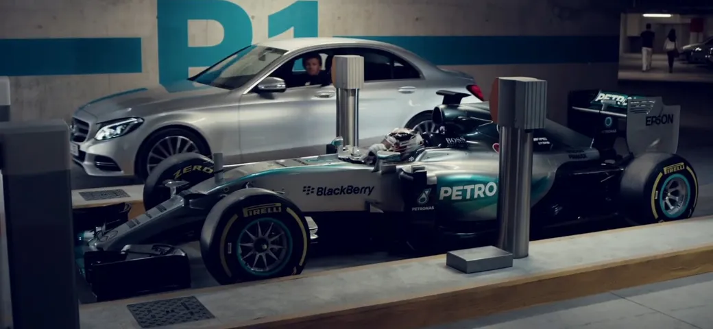 Mercedes Classe C: Hamilton, Rosberg e la Formula 1
