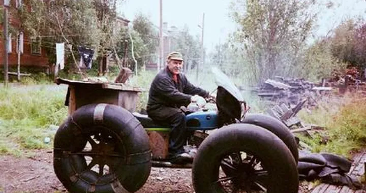 Foto del giorno: mototrattore