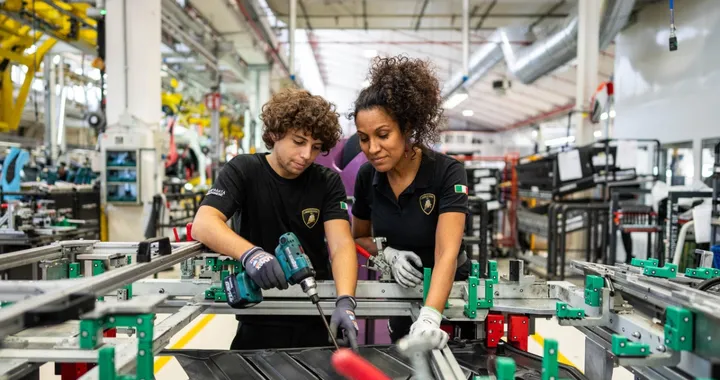 La fabbrica dei sogni, perché tutti vogliono lavorare in Lamborghini