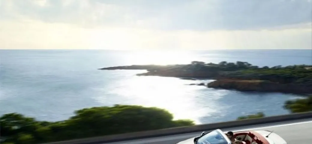 Renault Megane Coupé-Cabriolet Floride: in Francia con prezzi da 33.100 euro