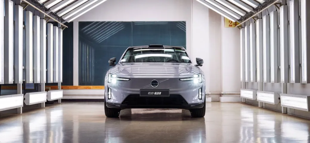 Volvo ES90, sorge una nuova era: inizia la produzione in Cina