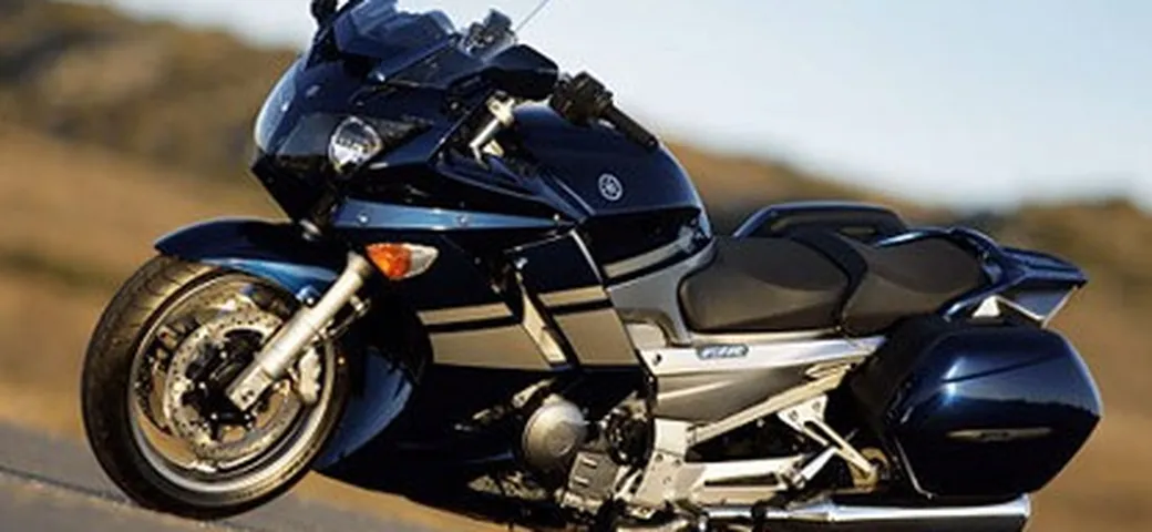 Yamaha FJR 1300AS con cambio assistito YCC-S