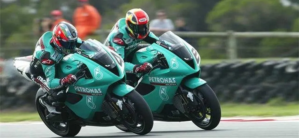 Petronas FP1: lotto 