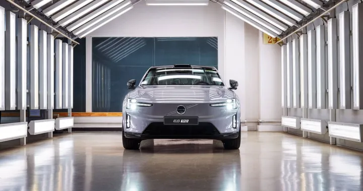 Volvo ES90, sorge una nuova era: inizia la produzione in Cina