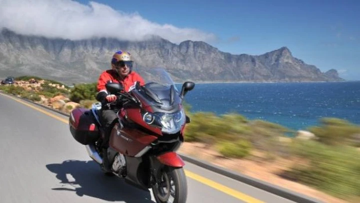 BMW K 1600 GT & GTL 2011: il Test di Motoblog