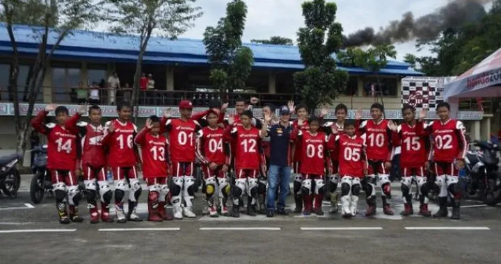 Dani Pedrosa insegnante per due giorni alla Honda Racing School in Indonesia