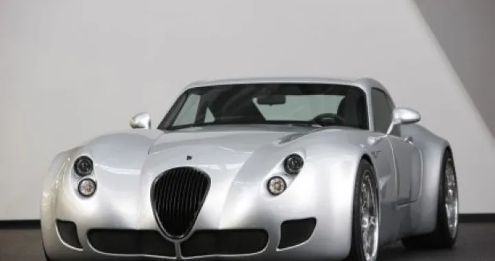 Wiesmann: la MF5 costretta a cambiare motore