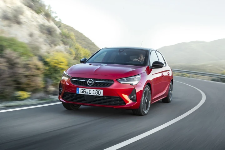 Nuova Opel Corsa: ecco le versioni a benzina e diesel
