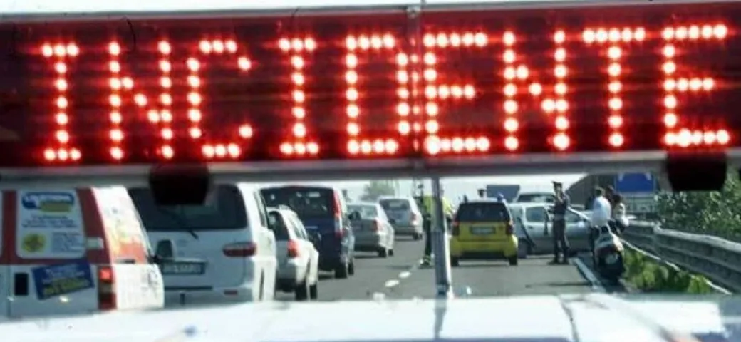 Incidenti stradali 2020: in Italia sono diminuiti, ma è per effetto del lockdown