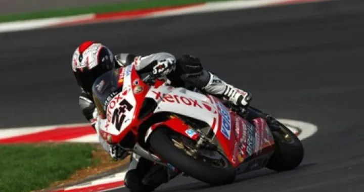 Dario Marchetti prova i "missili" WSBK 2008