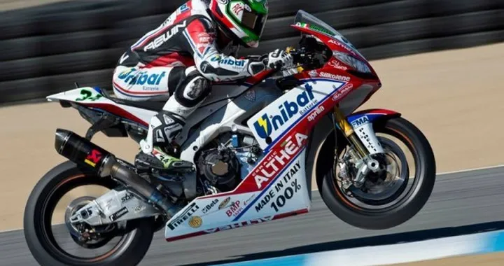 SBK Jerez 2013: Giugliano imprendibile nelle Q1, Melandri 2°. Sykes solo 7°