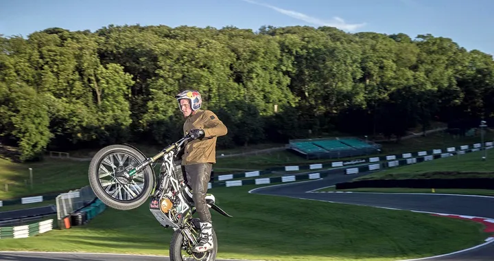 Dougie Lampkin, tutta l'Isola di Man in impennata
