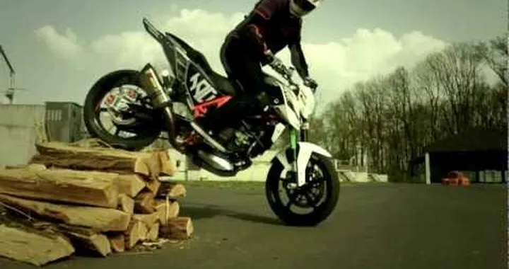 Rok Bagoros - picking up the KTM 690 Stunt Duke - The beginning