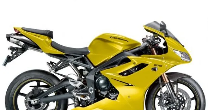 Triumph Daytona 675 2012 Special Edition gialla