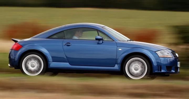 Audi TT e-tron: la coupé rinascerà elettrica