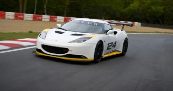 Lotus presenta la Evora Type 124