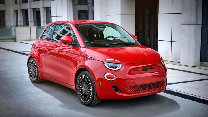 Le auto elettriche più efficienti del 2025: i modelli che consumano meno