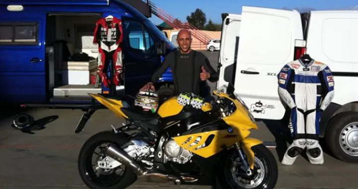 CIV: Gianluca Nannelli testa la sua BMW S1000RR a Mores