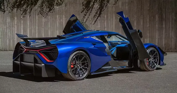 Arriva Elektron Quasar, 0-100 in 1,65 secondi e 450 km/h di velocità