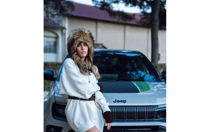 Jeep Avenger sbarca nella musica al fianco di Clara Soccini