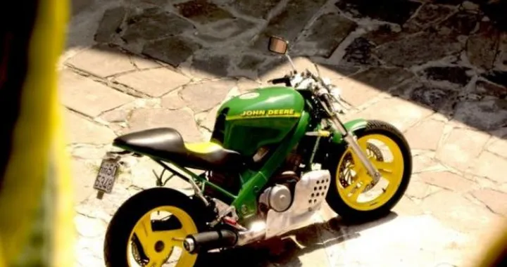 Foto del giorno: Laratro John Deere
