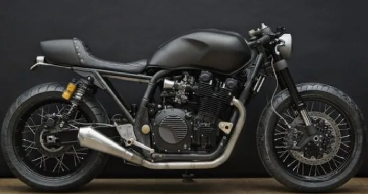 Wrenchmonkees presenta la Yamaha XJR1300 Monkeefist
