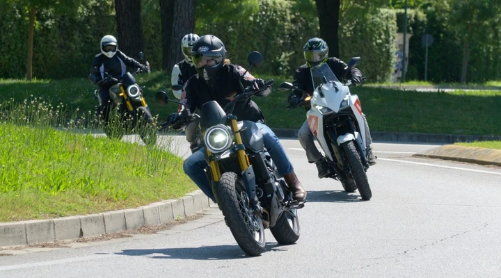 Adrenalina su due ruote: i Moto Morini Riding Days sono tornati