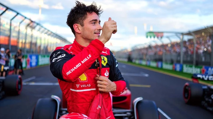 F1: Leclerc rapinato a Viareggio per un selfie