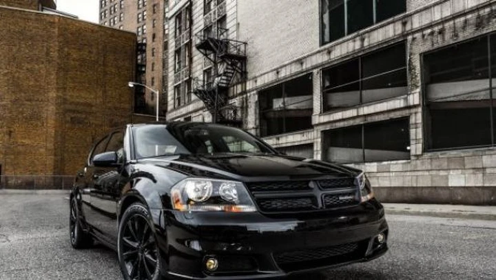 Dodge Avenger, Challenger e Charger Blacktop