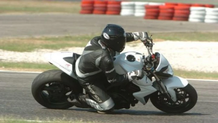 Scatto in Corsa: Honda CB1000R ad Adria