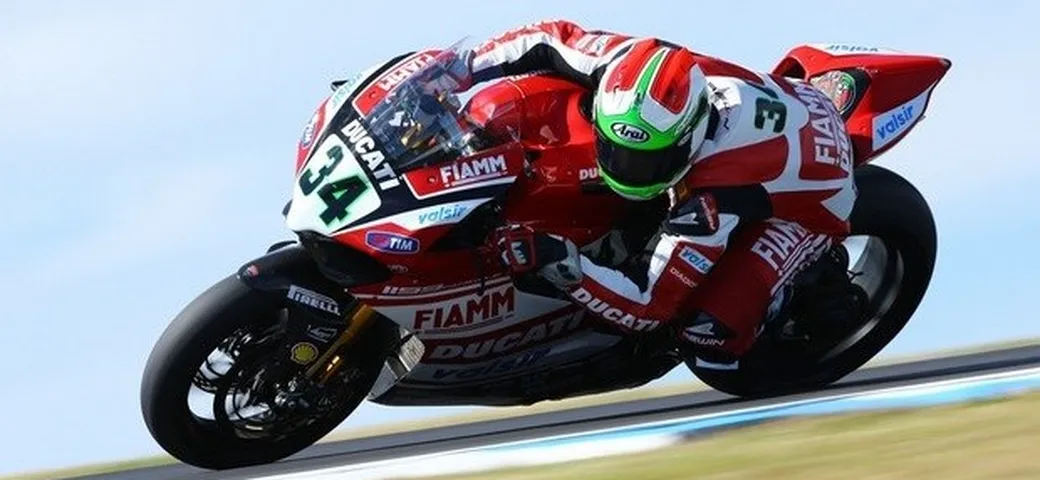 SBK test Jerez: la pioggia disturba il Day-3, Giugliano resta il più veloce
