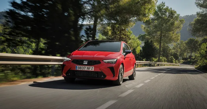 Seat potrebbe sparire entro il 2029: Volkswagen valuta di puntare tutto su Cupra