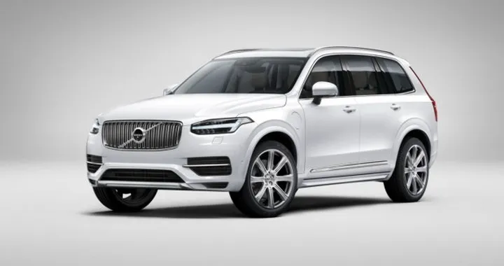 Volvo XC90: con "CleanZone" migliora la qualità dell'aria a bordo