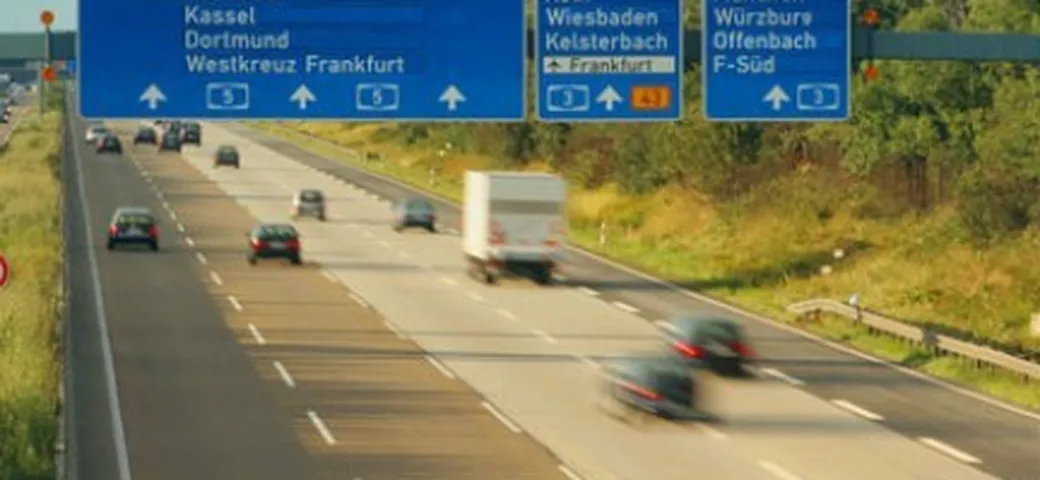 Era nell'aria: da domani i limiti di velocità sulle autobahn tedesche