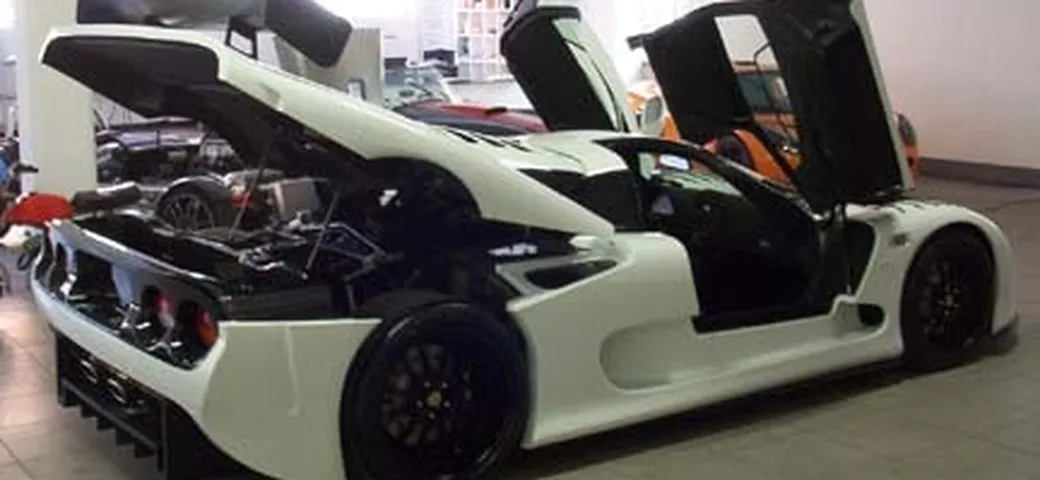 Mosler MT 900 Supercharger: il primo esemplare italiano