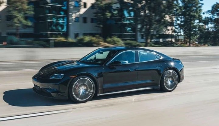 Porsche Taycan restyling