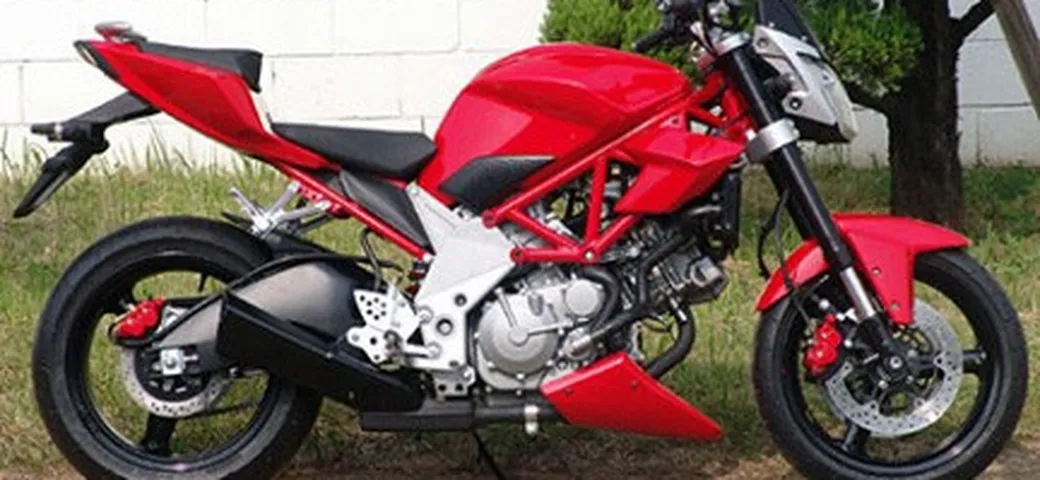 Anteprima 2008: la nuova Hyosung 650 Comet