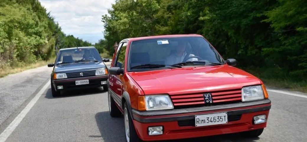 Galerie Peugeot: una visita nella storia dell'automobile (VIDEO)