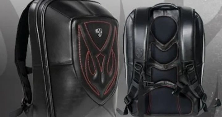 Zaini e porta pc a tema