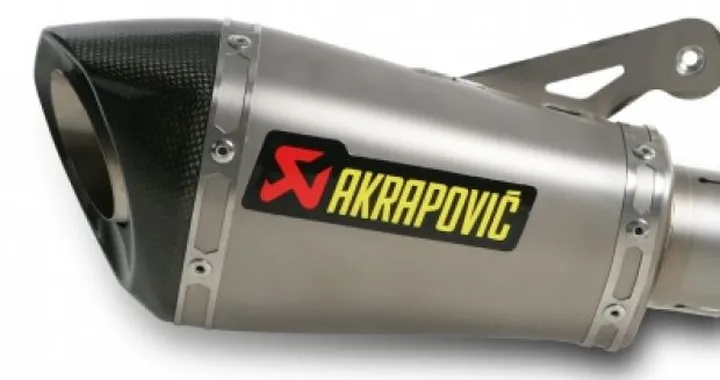Anteprima Eicma 2009: Terminale Akrapovic per BMW S 1000 RR