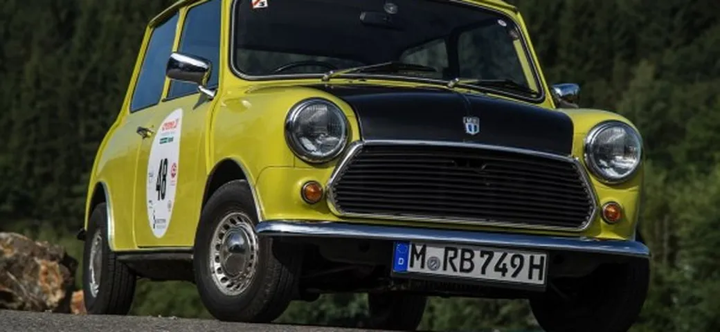 Creme 21 Yougtimer Rally: c'è anche la Mini di mr. Bean