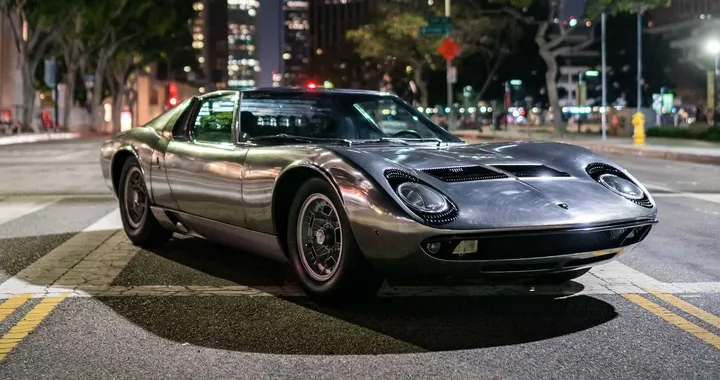 Lamborghini Miura: un esemplare con pochissimi km all’asta il 14 agosto
